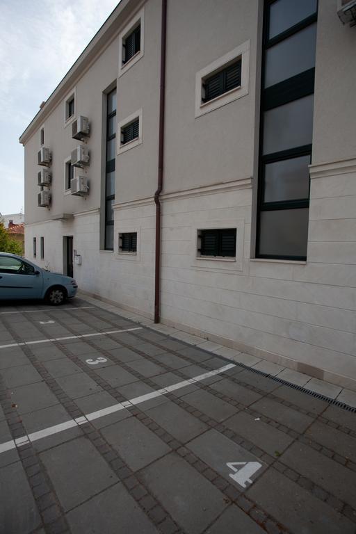 Apartments Svjetlana Trogir Exterior photo